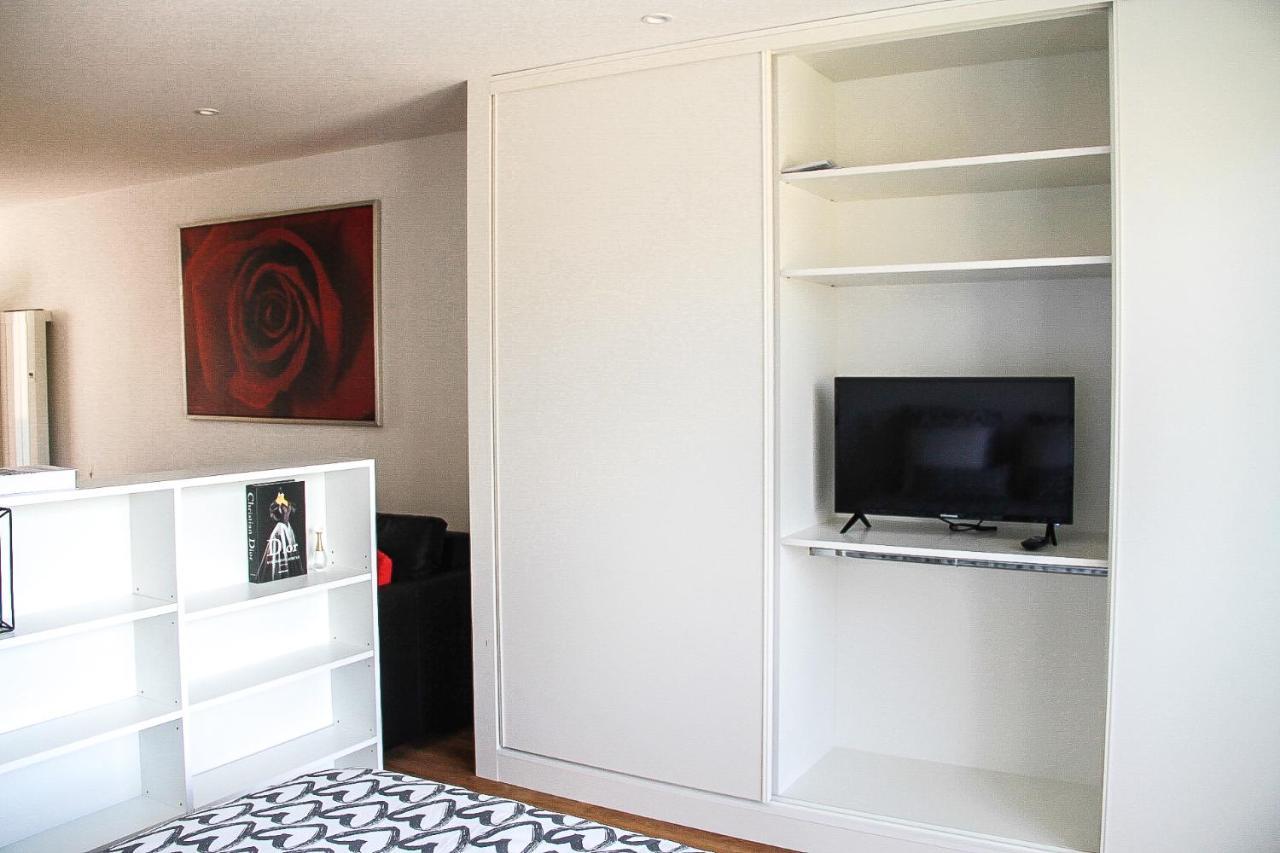 르틸레이 Grand T1 Moderne Jardin Pres De Cdg 아파트 외부 사진