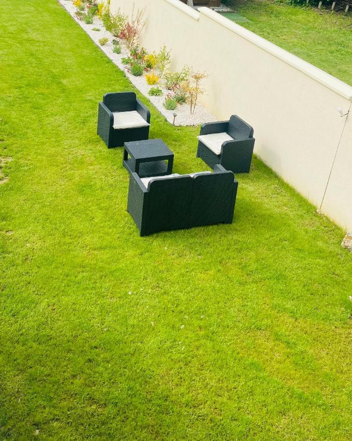 르틸레이 Grand T1 Moderne Jardin Pres De Cdg 아파트 외부 사진